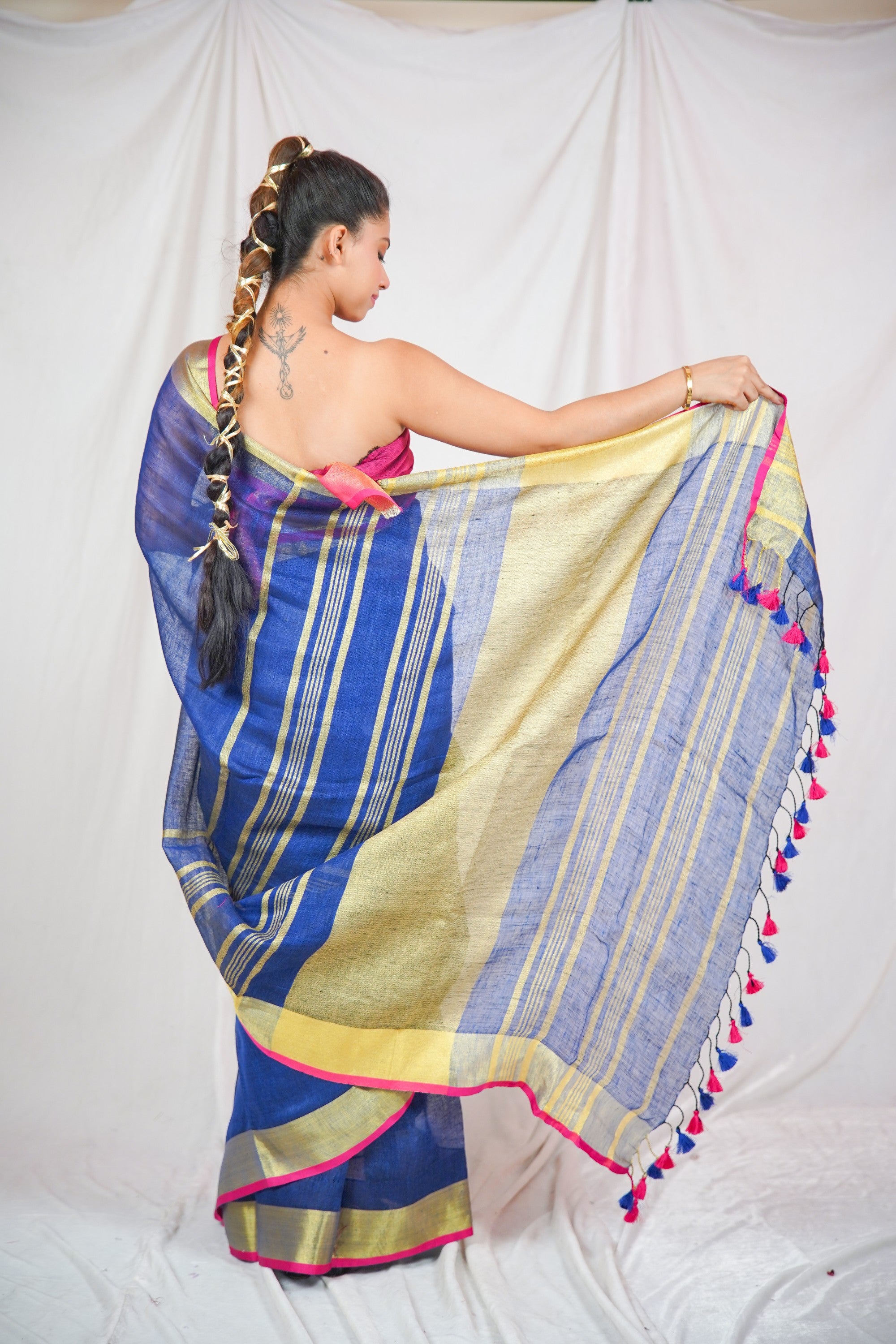 Sapphire Splendor- Blue Linen Saree