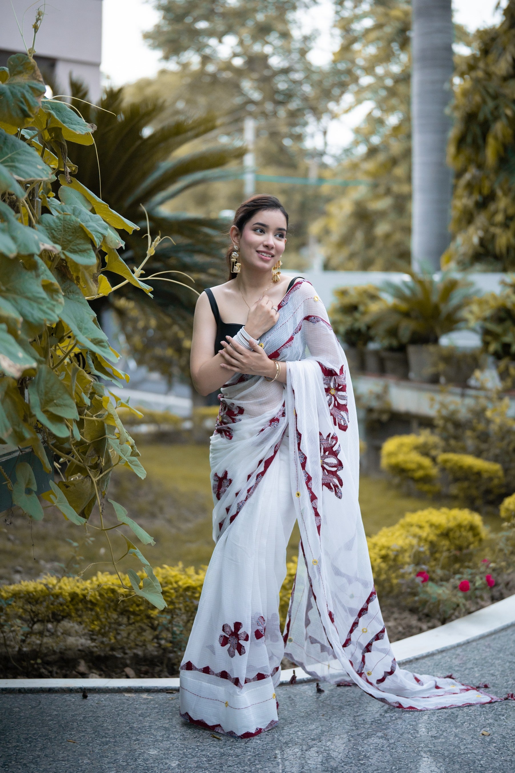 Alishka - White Saree with Ajrakh Applique