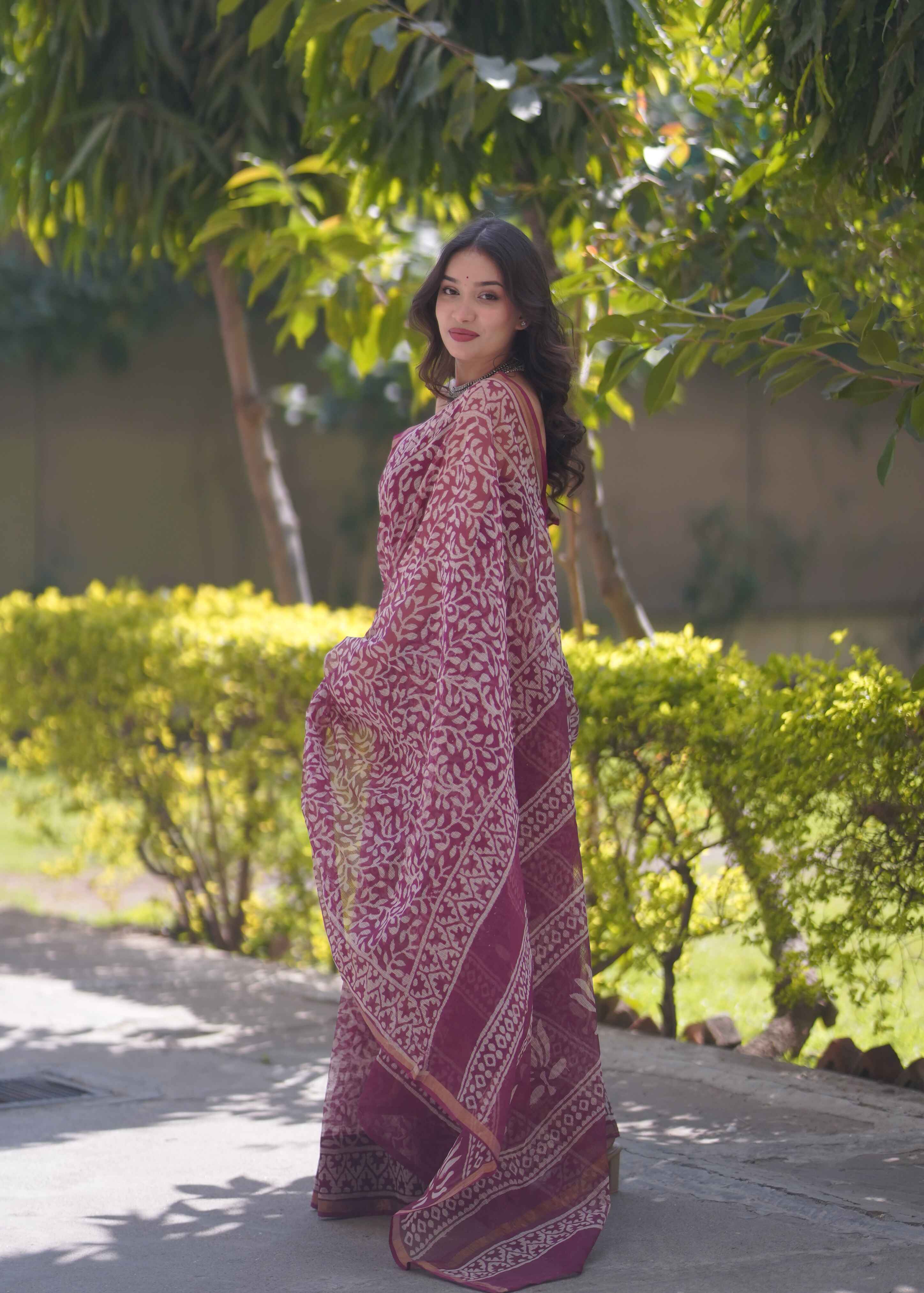 Sugandhika- Leaf Print Kota Doria Saree