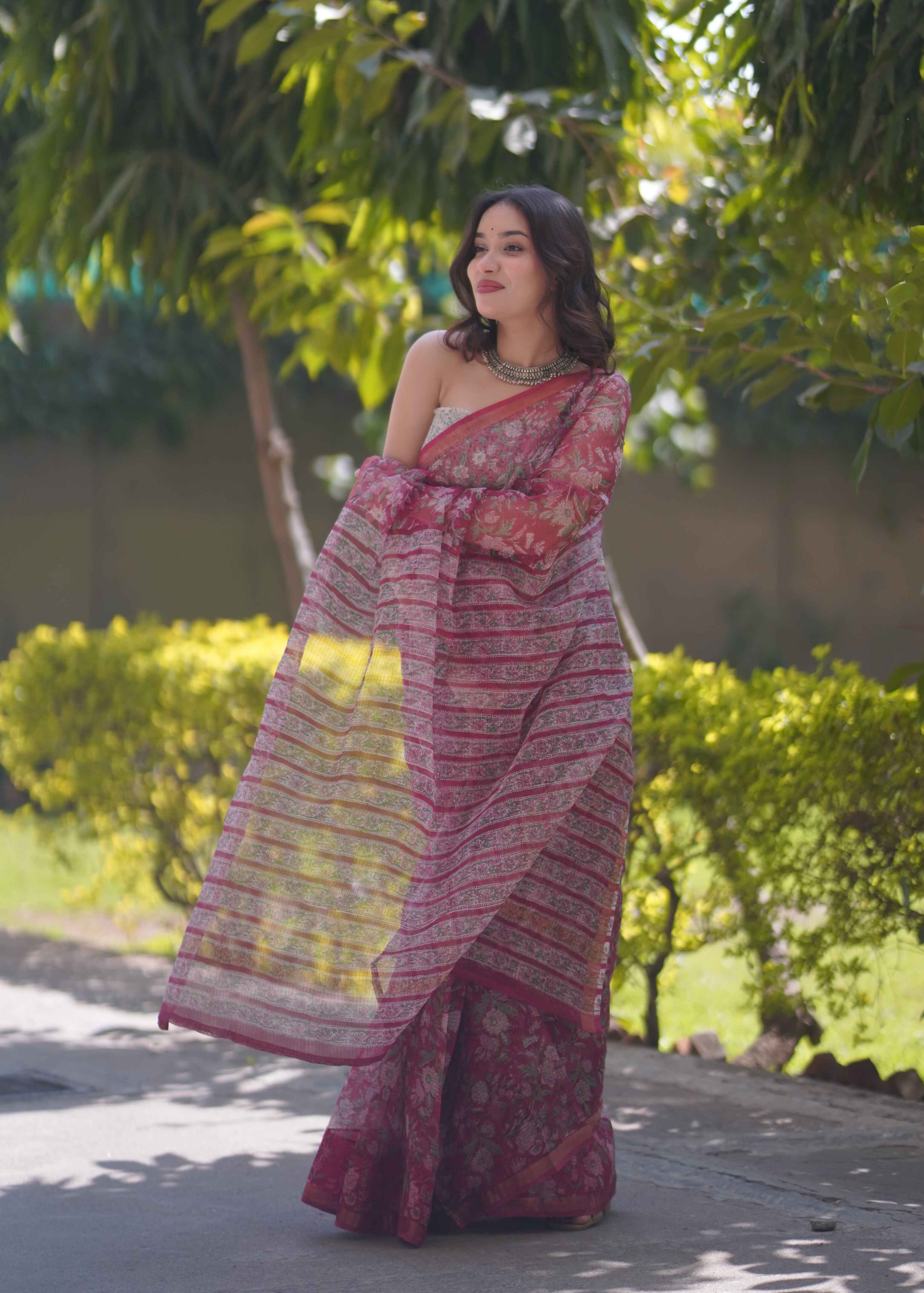 Gulzarika- Floral Kota Doria Saree