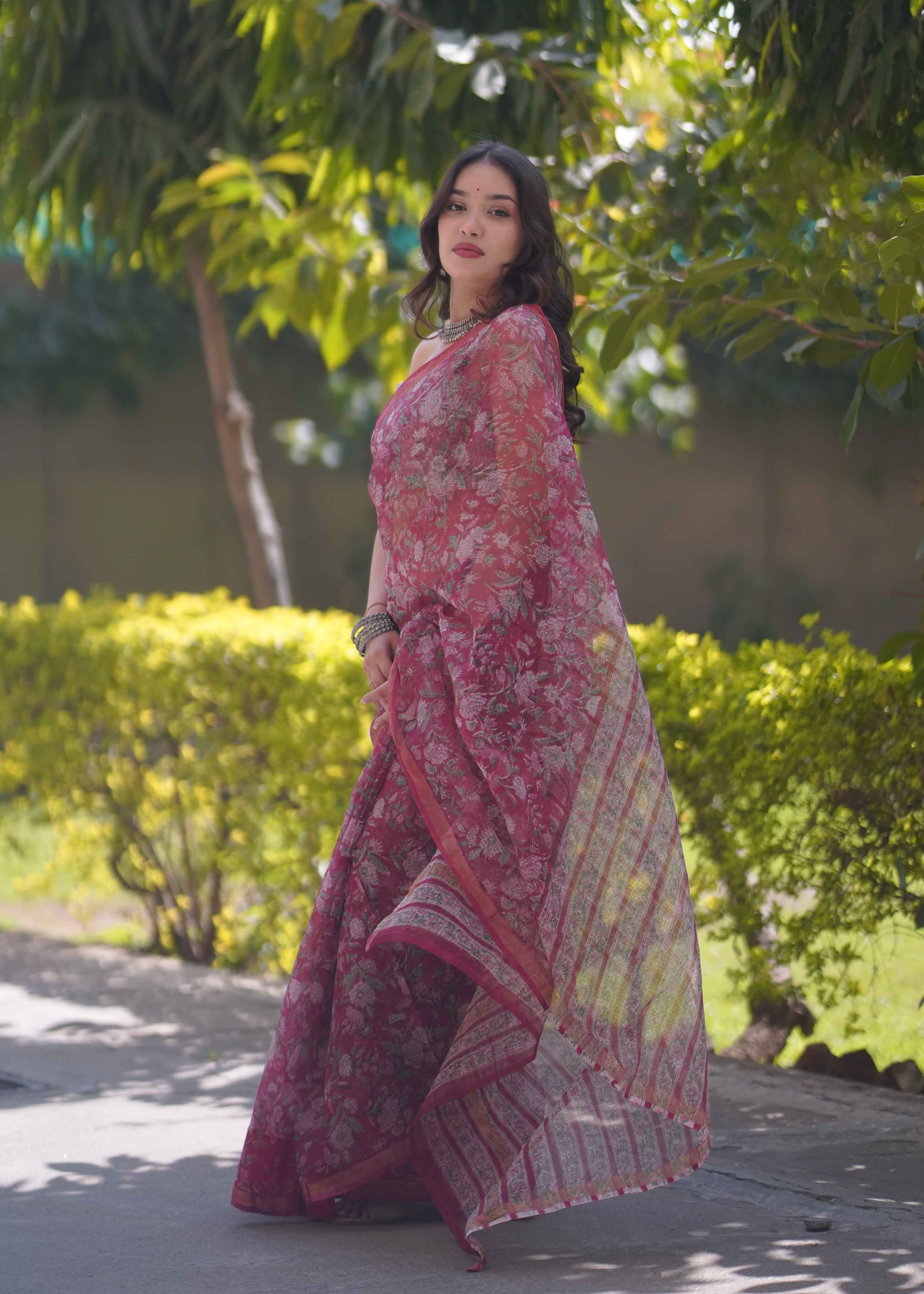 Gulzarika- Floral Kota Doria Saree