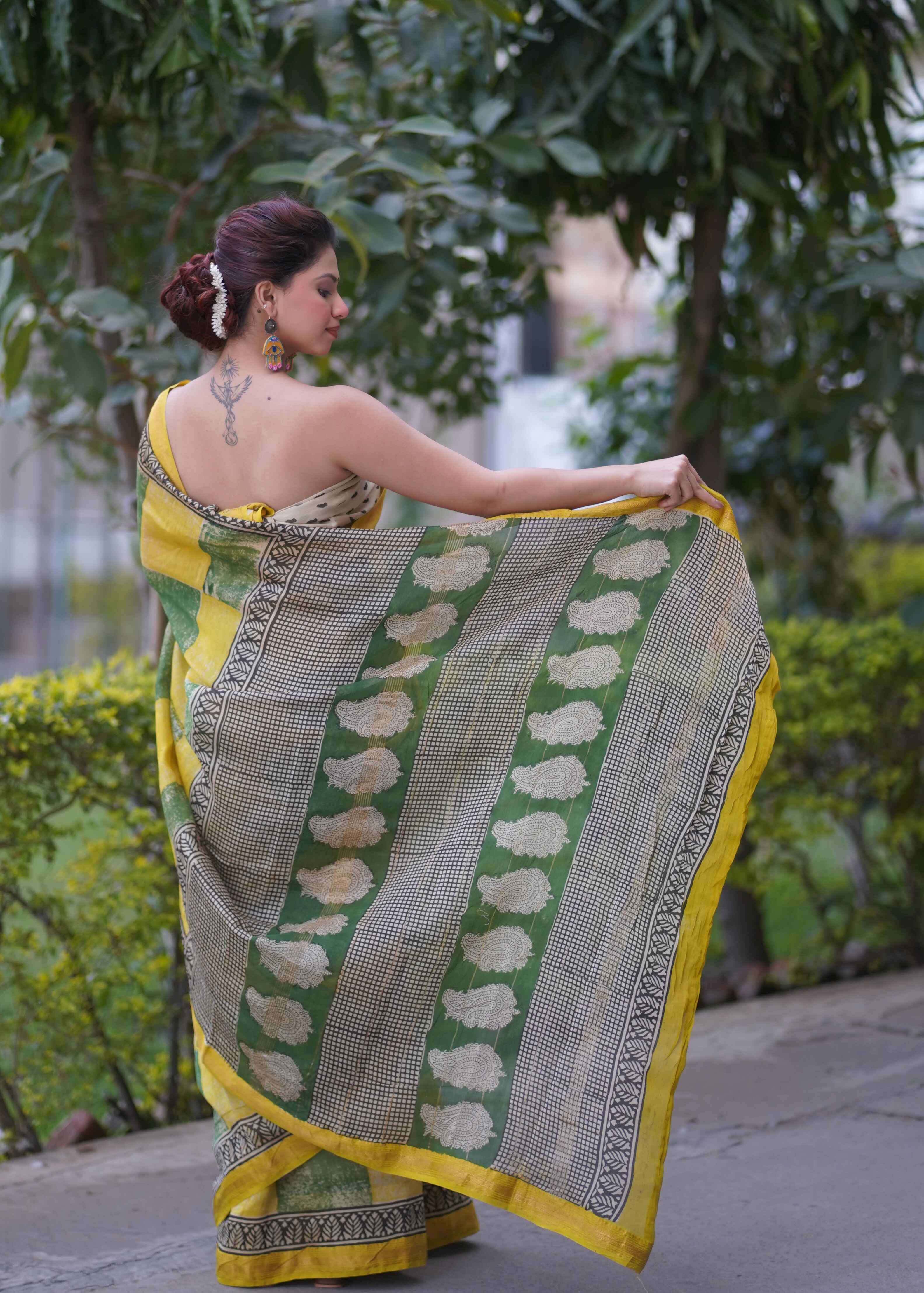 Kanakjaal- Yellow Checks Maheshwari Saree