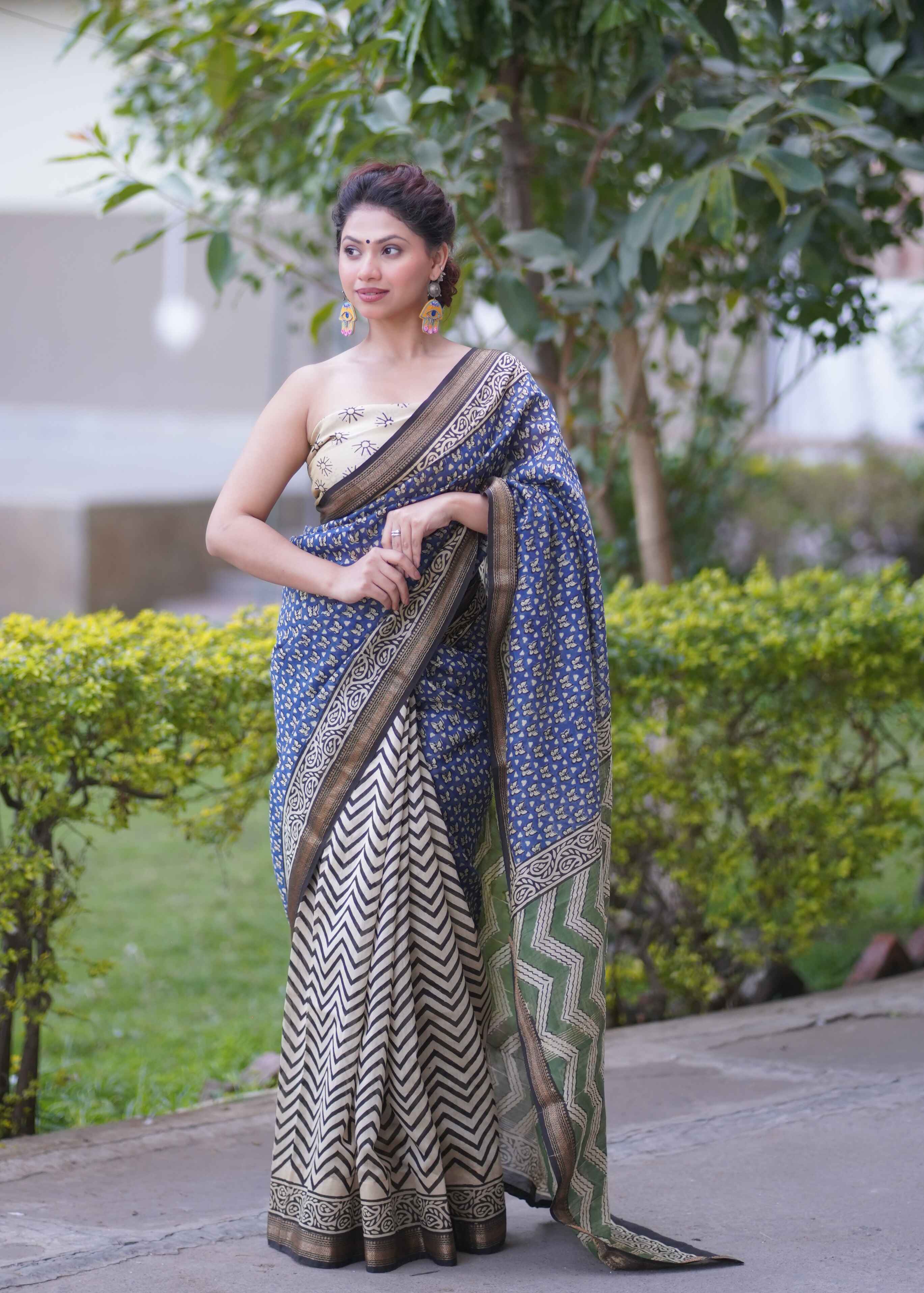 Nirjhari- Zigzag Maheshwari Silk Saree