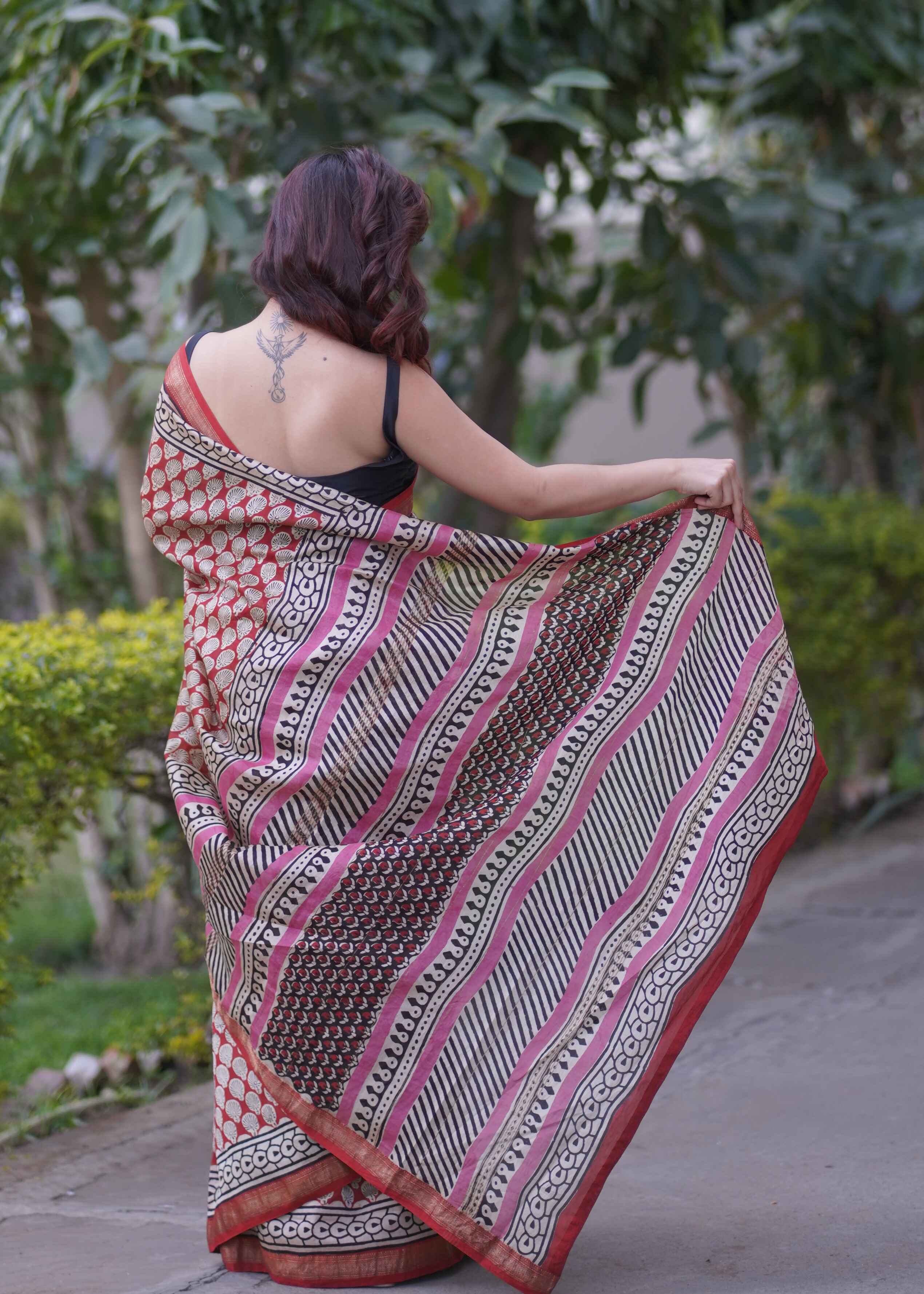 Karunmayi- Red Maheshwari Silk Saree