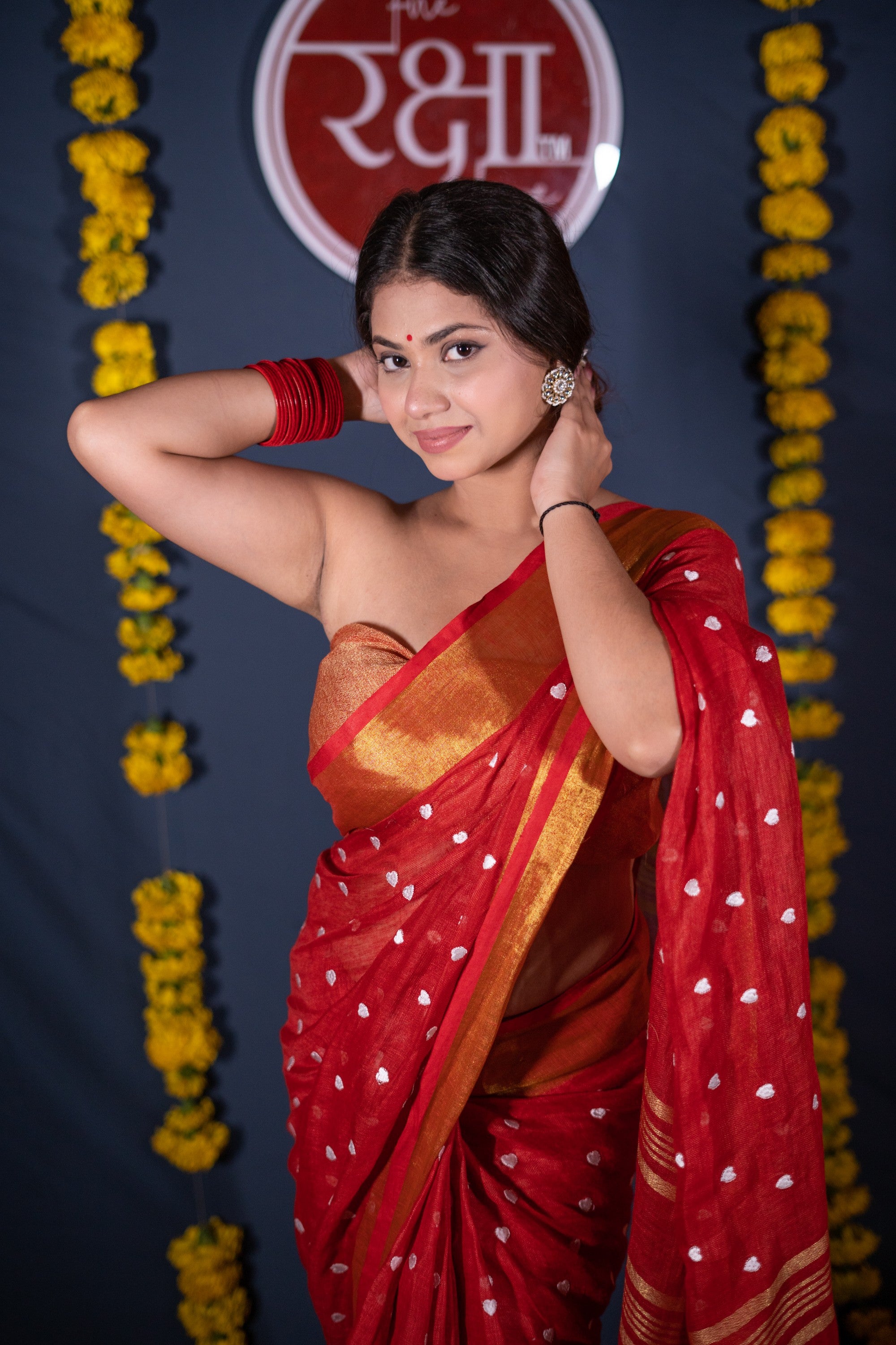 Sukriti- Red Heart Linen Saree