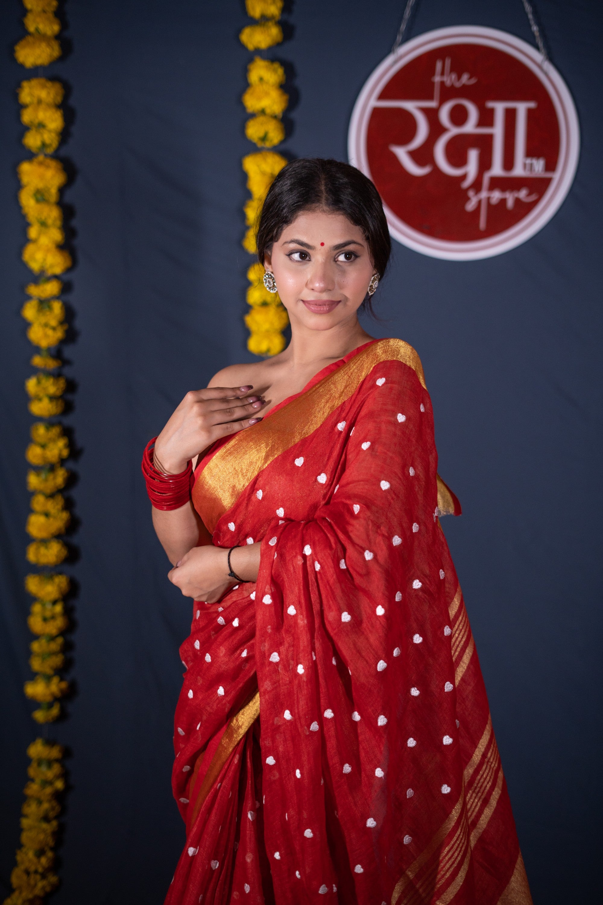 Sukriti- Red Heart Linen Saree