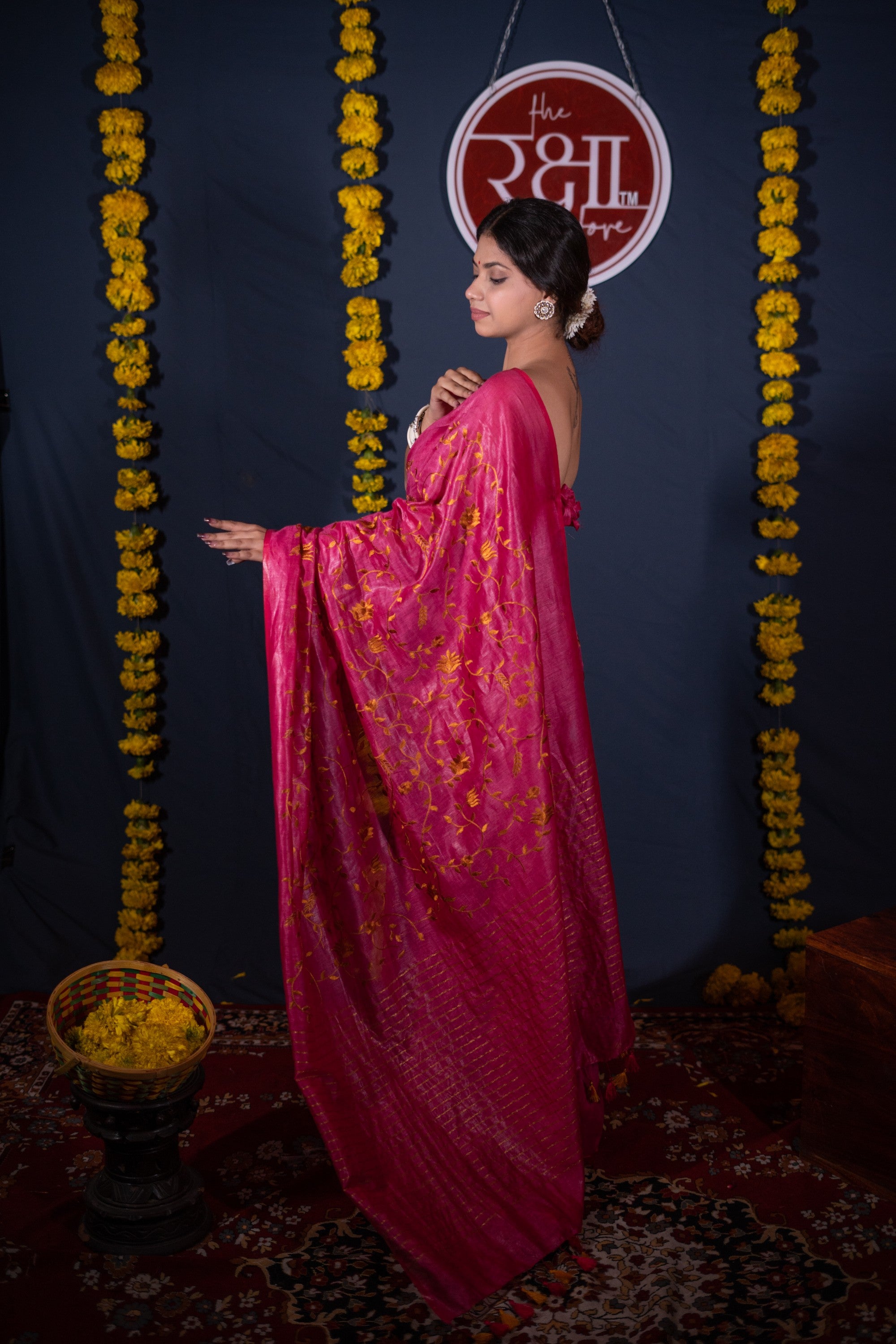 Aarya- Pink Silk Linen Saree