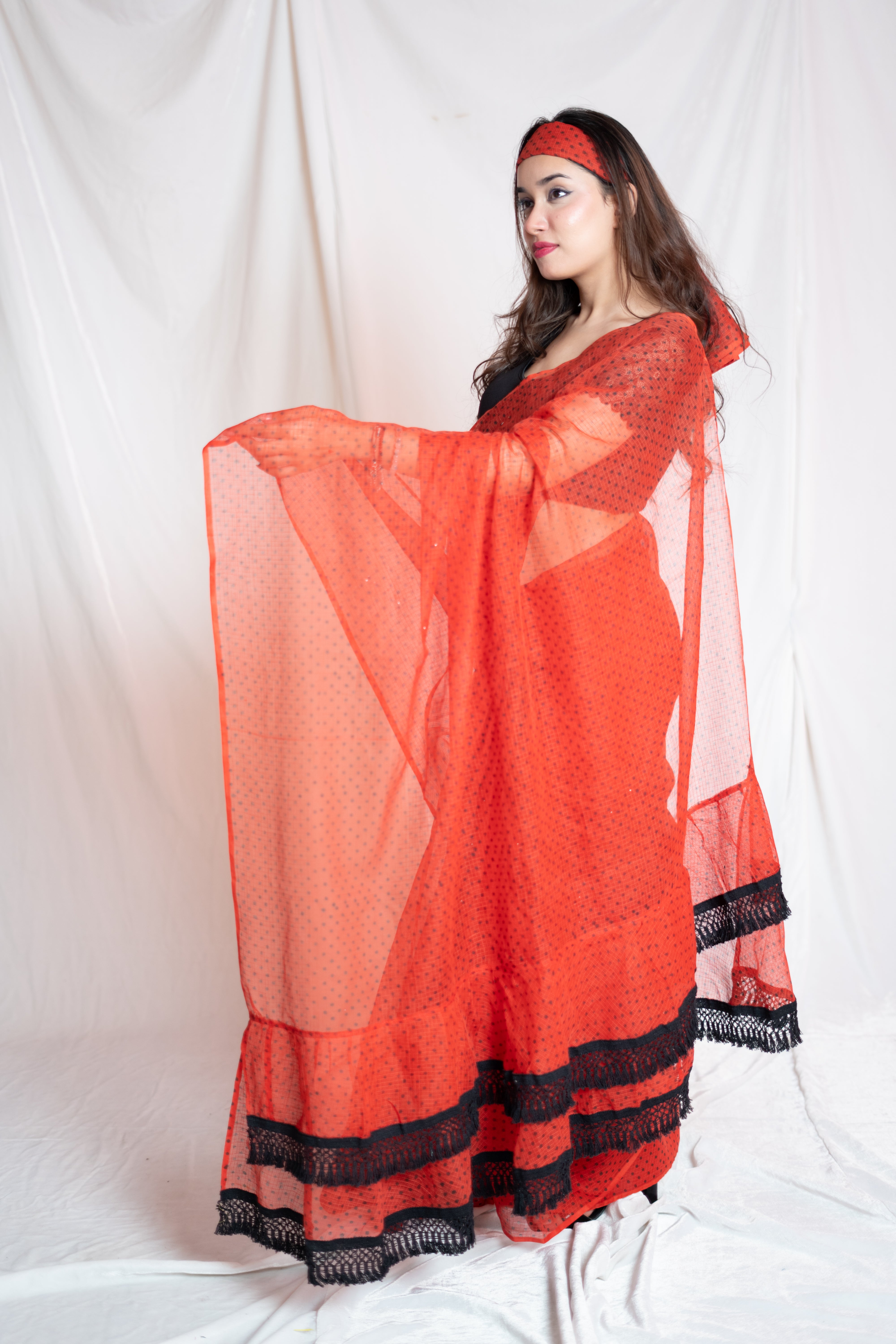 Bhole ri Bindu- Red Kota Doria Saree