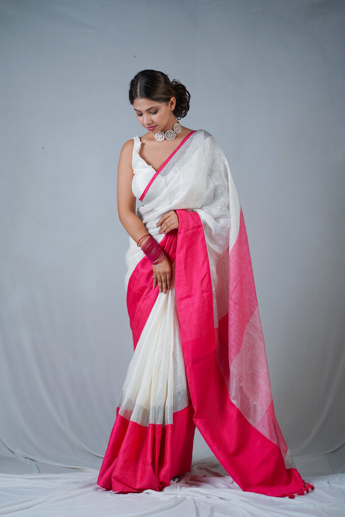 Shree Devi - White Linen Saree